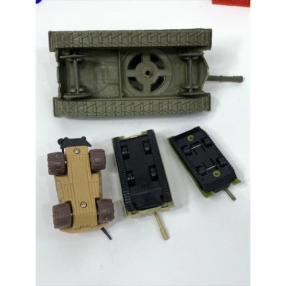 Military Figures Tank Vehicle Lot Mortar Weapon Army Soldiers Troops Barn Jet